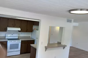 201 Cocoa Isles Blvd, Cocoa Beach, FL 32931 - Photo 6