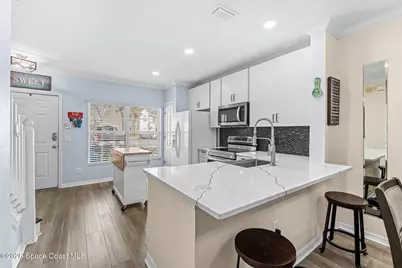 1381 Hampton Park Lane, Melbourne, FL 32940 - Photo 6