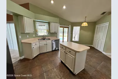 1170 Briar Run Circle, Malabar, FL 32950 - Photo 6