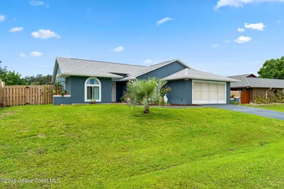 1008 Flower Street NW, Palm Bay, FL 32907 - Photo 4