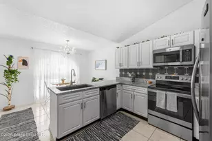 1008 Flower St NW, Palm Bay, FL 32907 - Photo 12