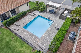 719 Lanai Cir, Melbourne, FL 32937 - Photo 22