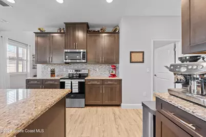 3120 Crispin Circle, Saint Cloud, FL 34773 - Photo 12