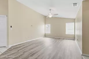 541 Tuttle Ct SE, Palm Bay, FL 32909 - Photo 16
