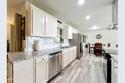 2149 Acacia Street NE, Palm Bay, FL 32905 - Photo 4