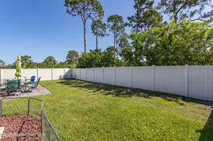 527 Old Country Rd S E, Palm Bay, FL 32909 - Photo 28