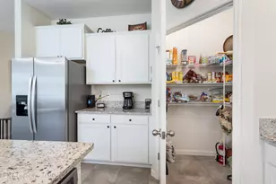 527 Old Country Rd S E, Palm Bay, FL 32909 - Photo 14