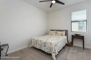 527 Old Country Rd S E, Palm Bay, FL 32909 - Photo 20