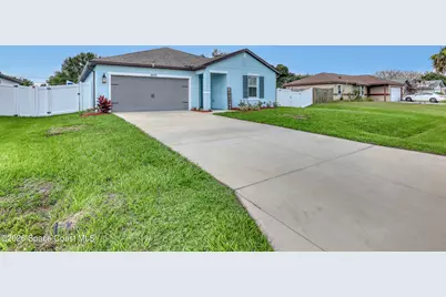 2072 Advana Street NE, Palm Bay, FL 32905 - Photo 2