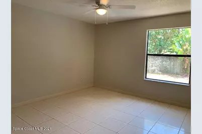 1098 Elmsford Street NW, Palm Bay, FL 32907 - Photo 10