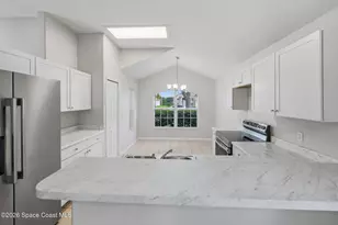 1261 Olde Bailey Ln, West Melbourne, FL 32904 - Photo 12