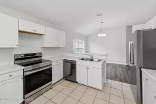1261 Olde Bailey Ln, West Melbourne, FL 32904 - Photo 14