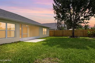 1261 Olde Bailey Ln, West Melbourne, FL 32904 - Photo 4