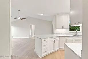 5075 Mayflower St, Cocoa, FL 32927 - Photo 8