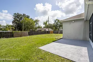 471 Bluefields St SE, Palm Bay, FL 32909 - Photo 24