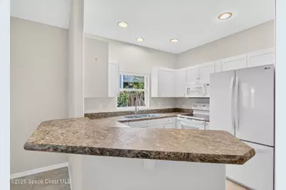 506 Tyler Avenue, Cape Canaveral, FL 32920 - Photo 4