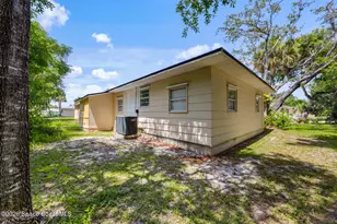 2254 Pelham Street NE, Palm Bay, FL 32905 - Photo 20