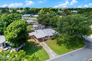 1014 Montclair Rd, Cocoa, FL 32922 - Photo 4