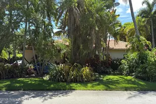 14610 SW 99th Ave, Miami, FL 33175 - Photo 2
