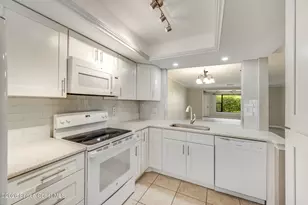 255 Paradise Blvd, Indialantic, FL 32903 - Photo 10
