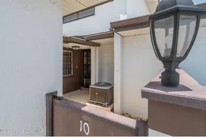 255 Paradise Boulevard #10, Indialantic, FL 32903 - Photo 2