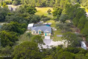 934 Munch Ln, Cocoa, FL 32927 - Photo 2