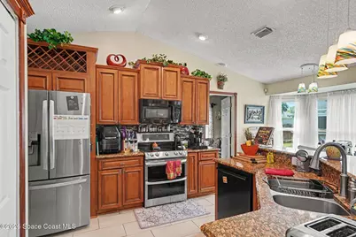 6230 Balsam Street, Cocoa, FL 32927 - Photo 8