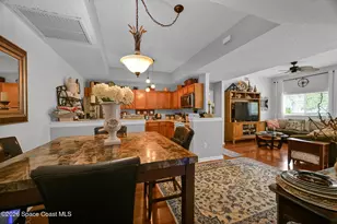 568 7th Sq, Vero Beach, FL 32962 - Photo 10