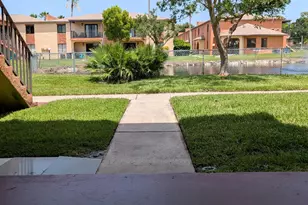 121 San Juan Cir, Melbourne, FL 32935 - Photo 6