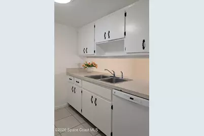 121 San Juan Circle, Melbourne, FL 32935 - Photo 2