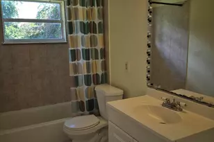 819 Cedar Dr, Melbourne, FL 32901 - Photo 8