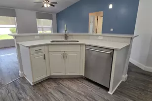 196 Nemo Cir NE, Melbourne, FL 32907 - Photo 10