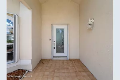 155 Waters Edge Lane, Indialantic, FL 32903 - Photo 2