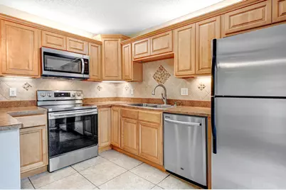 2111 Vista Oaks Circle NE, Palm Bay, FL 32905 - Photo 14