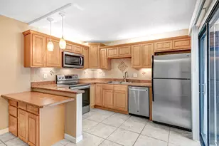 2111 Vista Oaks Cir NE, Palm Bay, FL 32905 - Photo 12