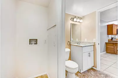 2111 Vista Oaks Circle NE, Palm Bay, FL 32905 - Photo 20