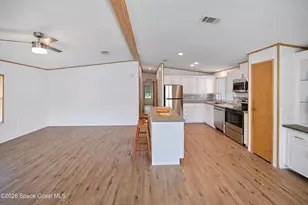 451 E Egret Cir, Barefoot Bay, FL 32976 - Photo 6