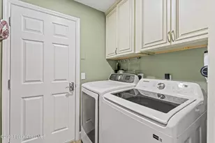 881 Mandarin Dr NE, Palm Bay, FL 32905 - Photo 44