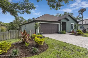 881 Mandarin Dr NE, Palm Bay, FL 32905 - Photo 10
