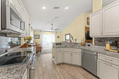 881 Mandarin Drive NE, Palm Bay, FL 32905 - Photo 22