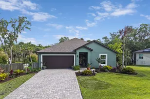 881 Mandarin Dr NE, Palm Bay, FL 32905 - Photo 8