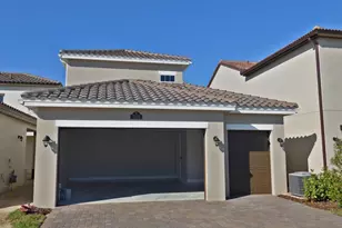 7133 Vista Hermosa Dr, Melbourne, FL 32940 - Photo 2
