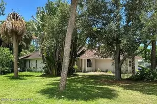 3405 Bent Pine Dr, Fort Pierce, FL 34951 - Photo 1