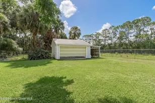 898 Havelock Ave SW, Palm Bay, FL 32908 - Photo 6