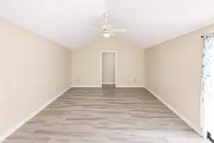 581 Borraclough Ave NW, Palm Bay, FL 32907 - Photo 6