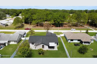 1137 Hill Avenue NW, Palm Bay, FL 32907 - Photo 48