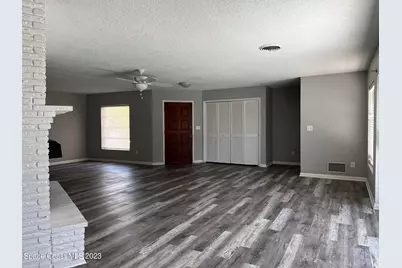 205 Melbourne Avenue, Indialantic, FL 32903 - Photo 8