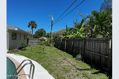 205 Melbourne Avenue, Indialantic, FL 32903 - Photo 18