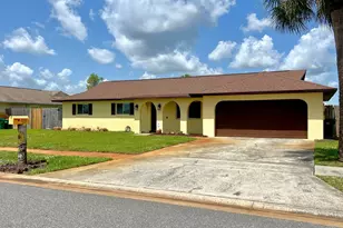 2205 Windsor Dr, Merritt Island, FL 32952 - Photo 2