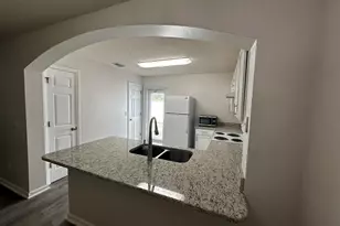 910 Luminary Cir, Melbourne, FL 32901 - Photo 6